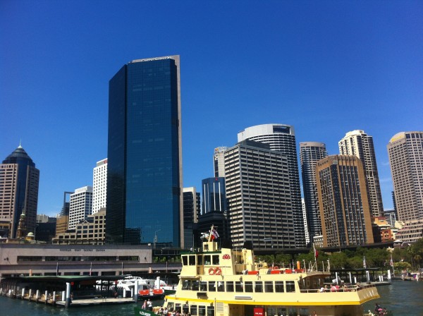 photo1